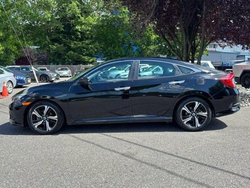 2016 Honda Civic Touring