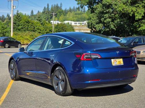 2020 Tesla Model 3 Standard Range Plus
