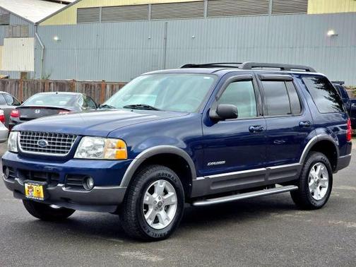2005 Ford Explorer XLT Sport