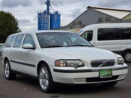 2004 Volvo V70 2.5T