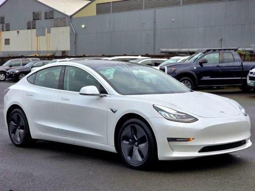 2020 Tesla Model 3 Long Range