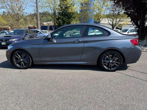 2017 BMW M240 i