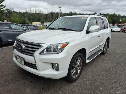 Starfire Pearl 2013 Lexus LX 570 Base