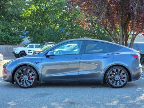 2023 Tesla Model Y Performance Dual Motor All-Wheel Drive