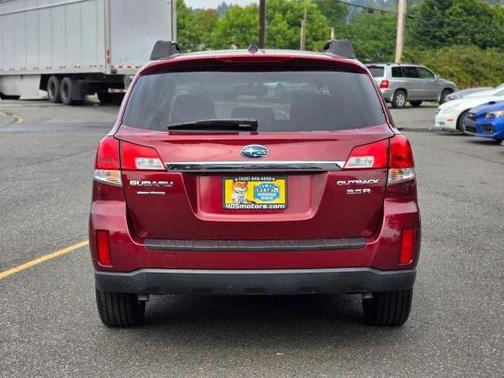 2011 Subaru Outback 3.6 R Limited