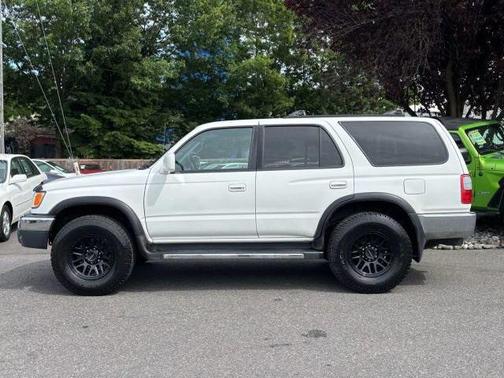 2000 Toyota 4Runner SR5