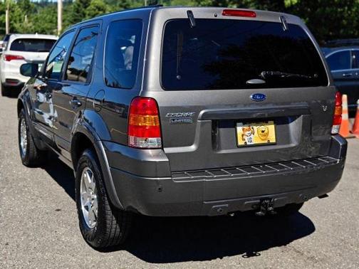 2005 Ford Escape Limited
