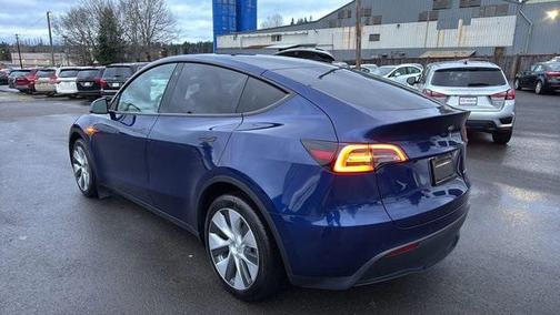 2023 Tesla Model Y Long Range Dual Motor All-Wheel Drive