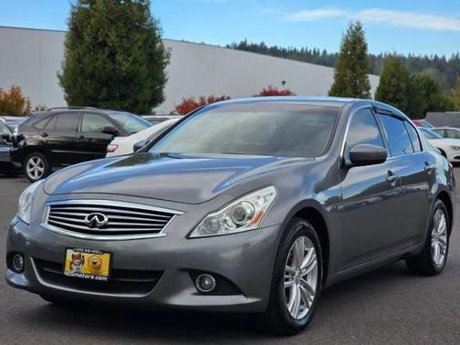 2013 INFINITI G37x Base