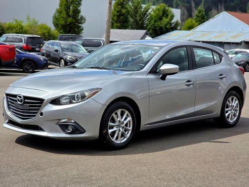 Liquid Silver Metallic 2016 Mazda Mazda3 i Grand Touring