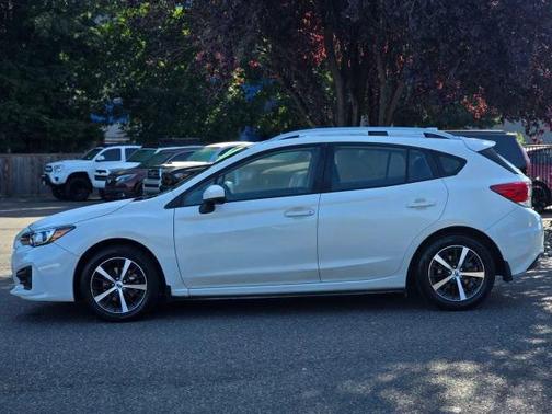 2019 Subaru Impreza 2.0i Premium