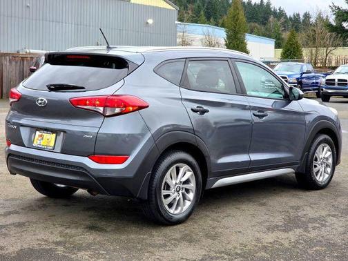 Coliseum Gray 2017 Hyundai TUCSON SE