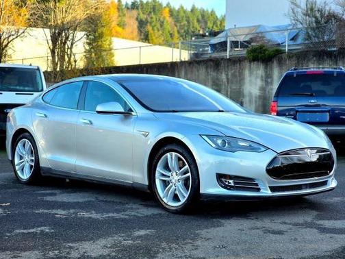 2014 Tesla Model S P85