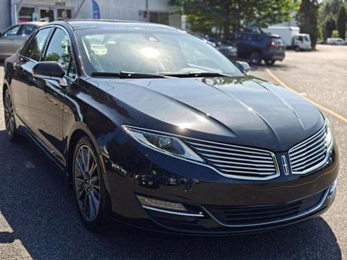 2014 Lincoln MKZ Base