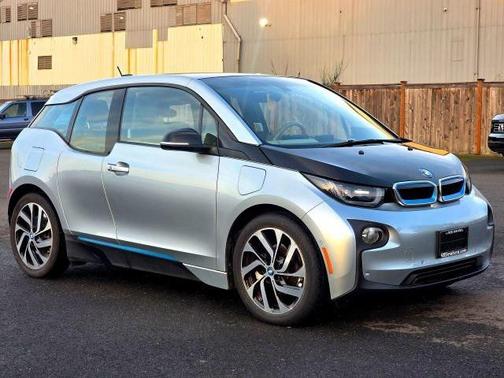 2017 BMW i3 94 Ah w/Range Extender