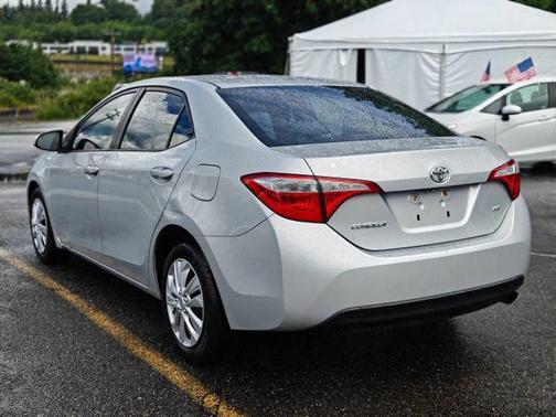 Classic Silver Metallic 2014 Toyota Corolla LE