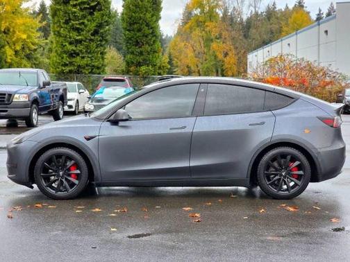 2022 Tesla Model Y Performance Dual Motor All-Wheel Drive