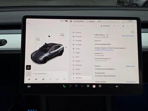 2022 Tesla Model Y Performance Dual Motor All-Wheel Drive