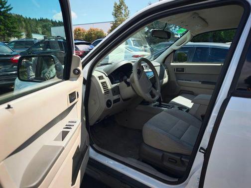 Oxford White 2012 Ford Escape Hybrid Base
