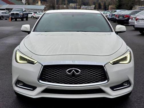 2017 INFINITI Q60 3.0T Premium