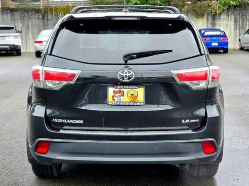 2015 Toyota Highlander LE
