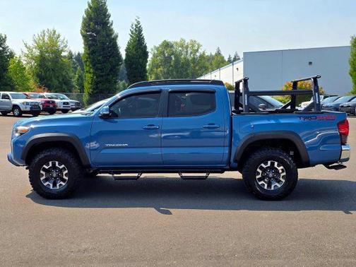 Cavalry Blue 2019 Toyota Tacoma TRD Sport