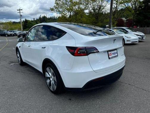 2021 Tesla Model Y Long Range Dual Motor All-Wheel Drive