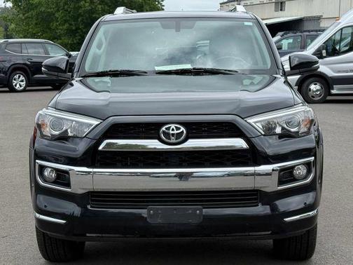 Midnight Black Metallic 2016 Toyota 4Runner Limited