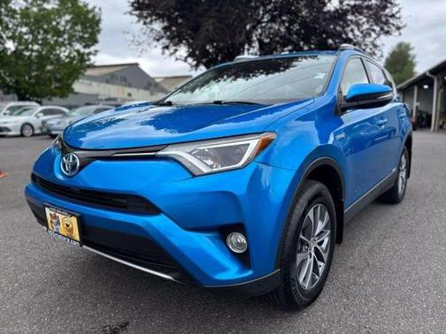 2016 Toyota RAV4 Hybrid XLE