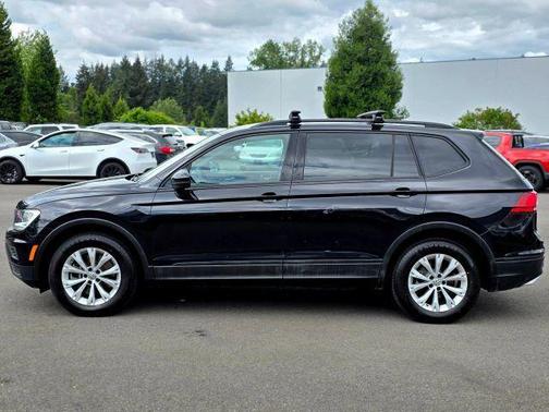 Deep Black 2019 Volkswagen Tiguan 2.0T S 4MOTION