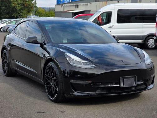 2020 Tesla Model 3 Long Range