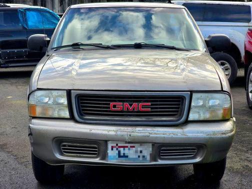 2003 GMC Sonoma SL