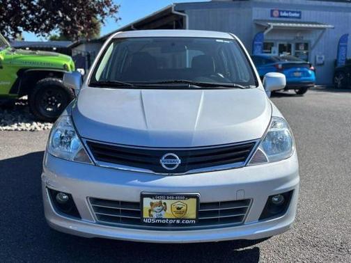 2011 Nissan Versa 1.8 SL
