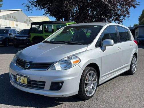 2011 Nissan Versa 1.8 SL
