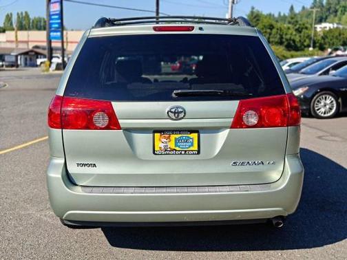2006 Toyota Sienna LE
