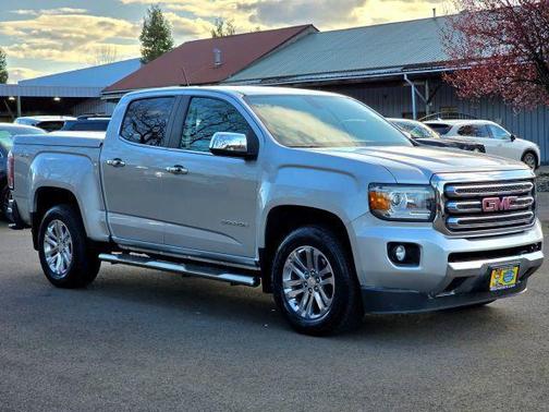 Quicksilver Metallic 2016 GMC Canyon SLT