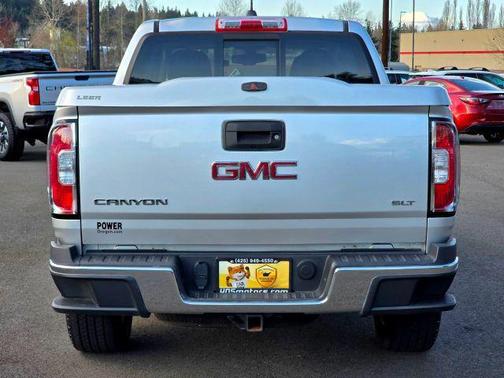 Quicksilver Metallic 2016 GMC Canyon SLT