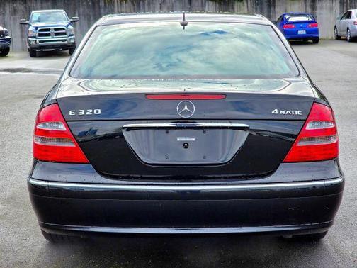2005 Mercedes-Benz E-Class 4MATIC