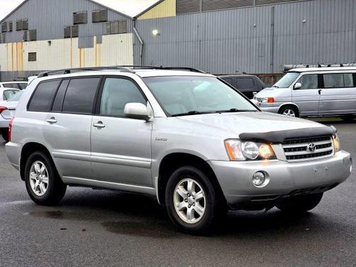 2001 Toyota Highlander Base