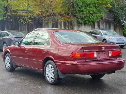 2001 Toyota Camry LE