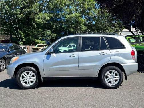 2002 Toyota RAV4 Base