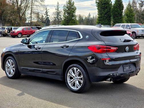 Black Sapphire Metallic 2018 BMW X2 xDrive28i