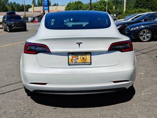2019 Tesla Model 3 Mid Range