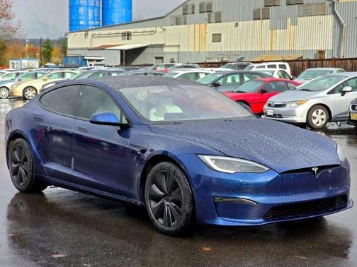 2022 Tesla Model S Plaid