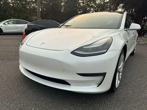 2019 Tesla Model 3 Standard Range