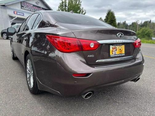 2015 INFINITI Q50 Premium