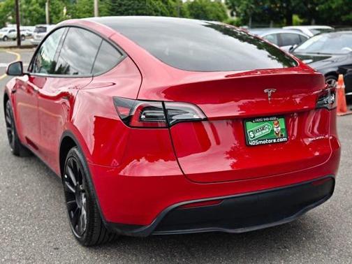 2023 Tesla Model Y Long Range Dual Motor All-Wheel Drive