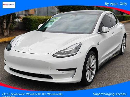 Pearl White Multi-Coat 2019 Tesla Model 3 Mid Range
