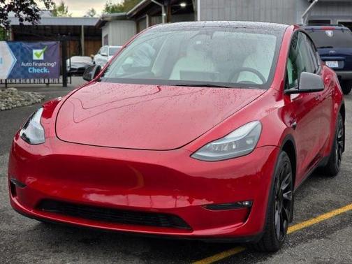 2022 Tesla Model Y Long Range Dual Motor All-Wheel Drive