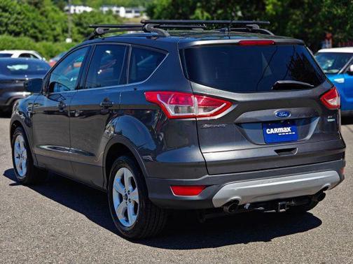Magnetic 2016 Ford Escape SE